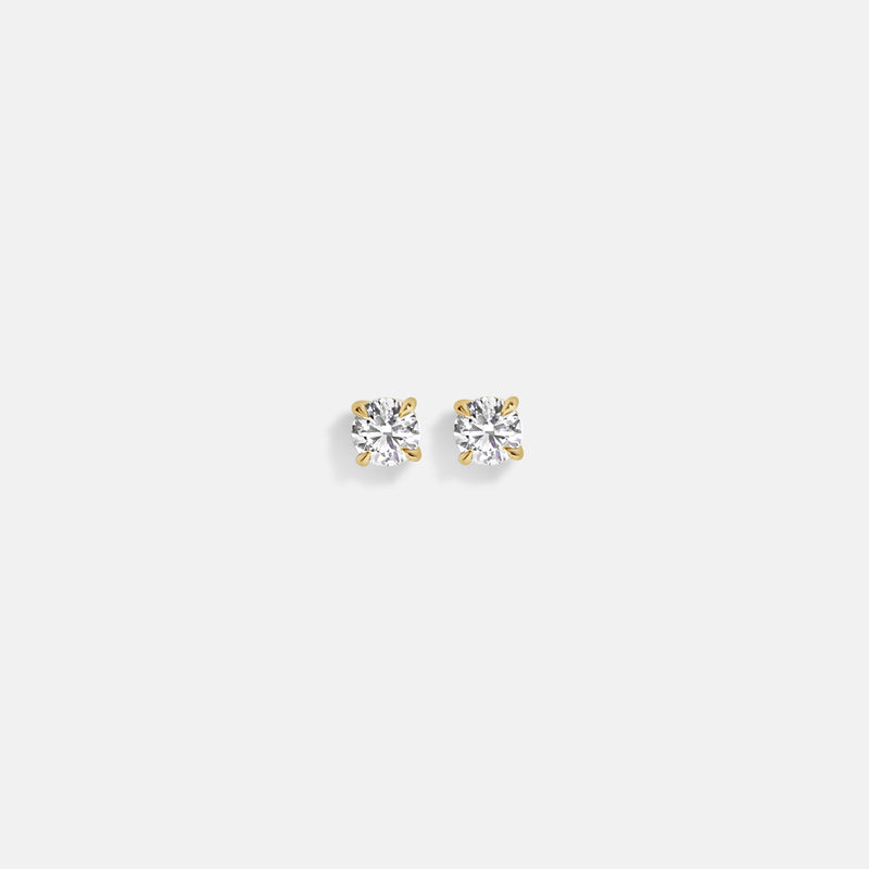 Round Diamond Studs