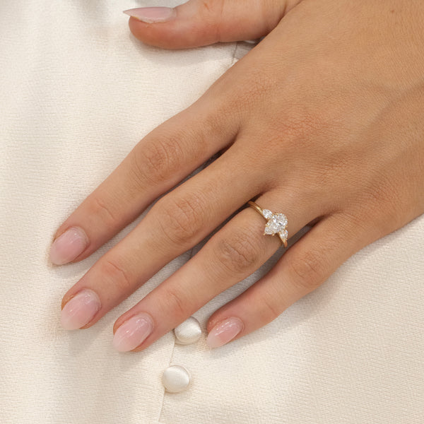 1.11ct Pear Amira