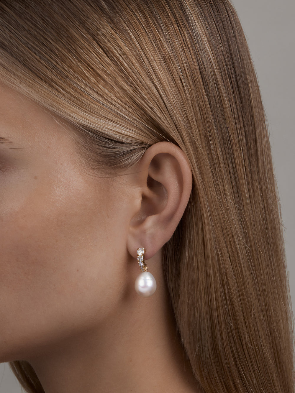 Vermeer Pearl Diamond Earrings - View 