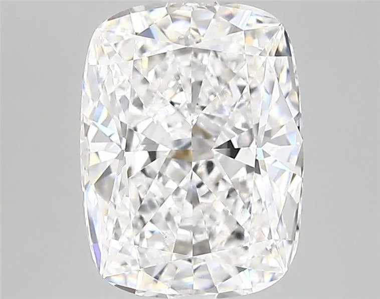 2.83ct Cushion modified Lab Grown Diamond (Colour D, Clarity VVS2, IGI Certified)