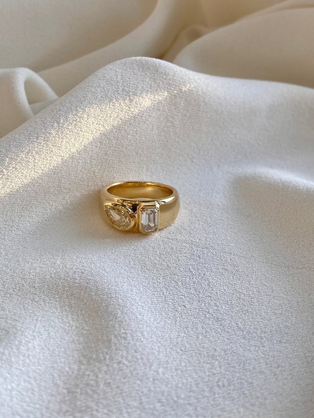 Emerald and Pear Ring - View 