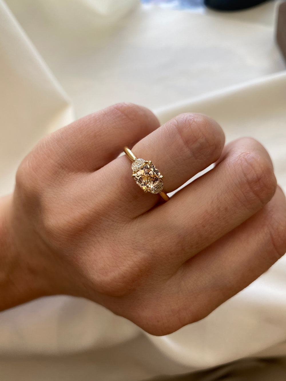 1.46ct Elongated Cushion Sapphire Elara Ring - View 