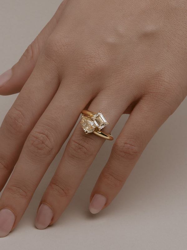 3.71cttw Pear & Emerald Jean Toi et Moi Ring