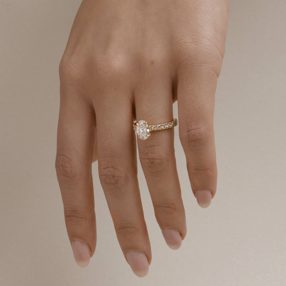 Optional Upgrade: Pavé Band - View 