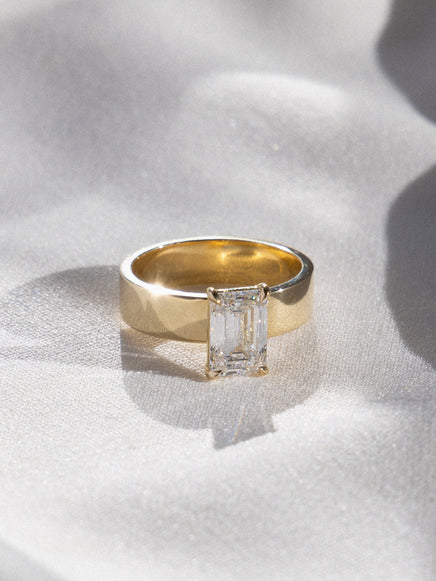 Emerald Solitaire Ring