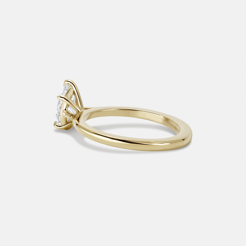 0.92ct Pear Classic Solitaire