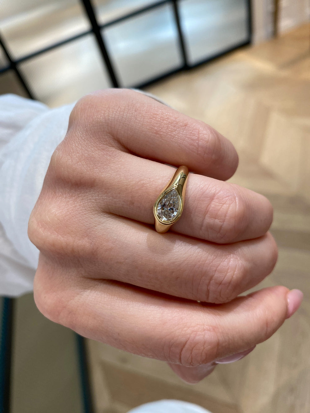 1.00ct Pear Signet Ring - View 