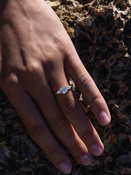 1.02ct Round Amira Ring