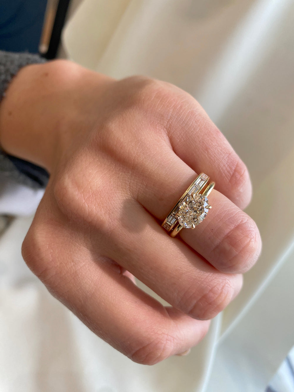 East-West Sira Ring - View 