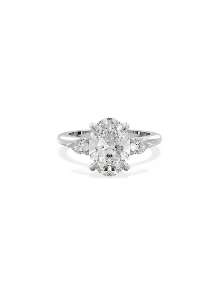 Oval Amira Ring
