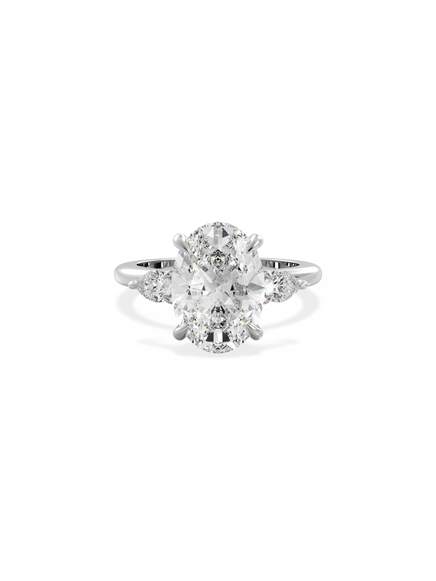 Oval Amira Ring