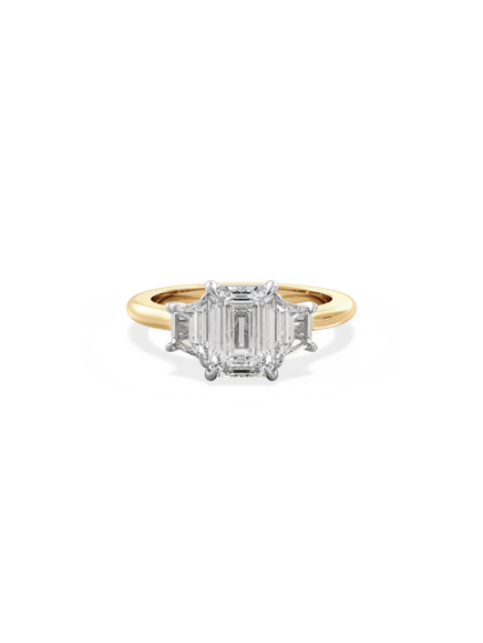Emerald Thea Ring