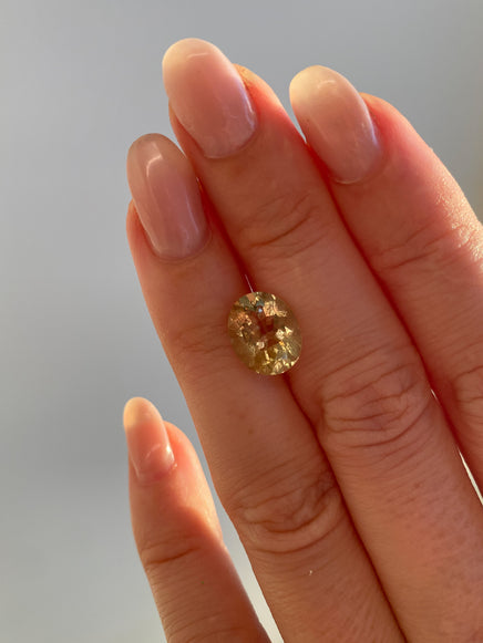 2.95ct Oval Lemon Quartz