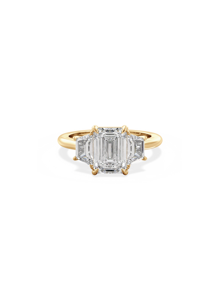 Emerald Thea Ring
