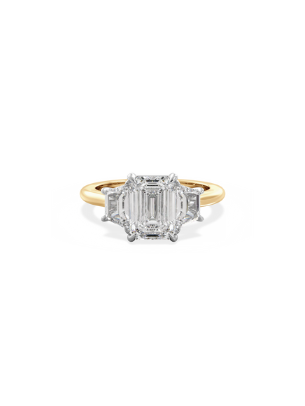 Emerald Thea Ring