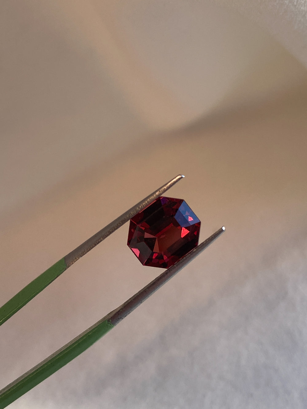 3.32ct Emerald Pyrope Garnet - View 
