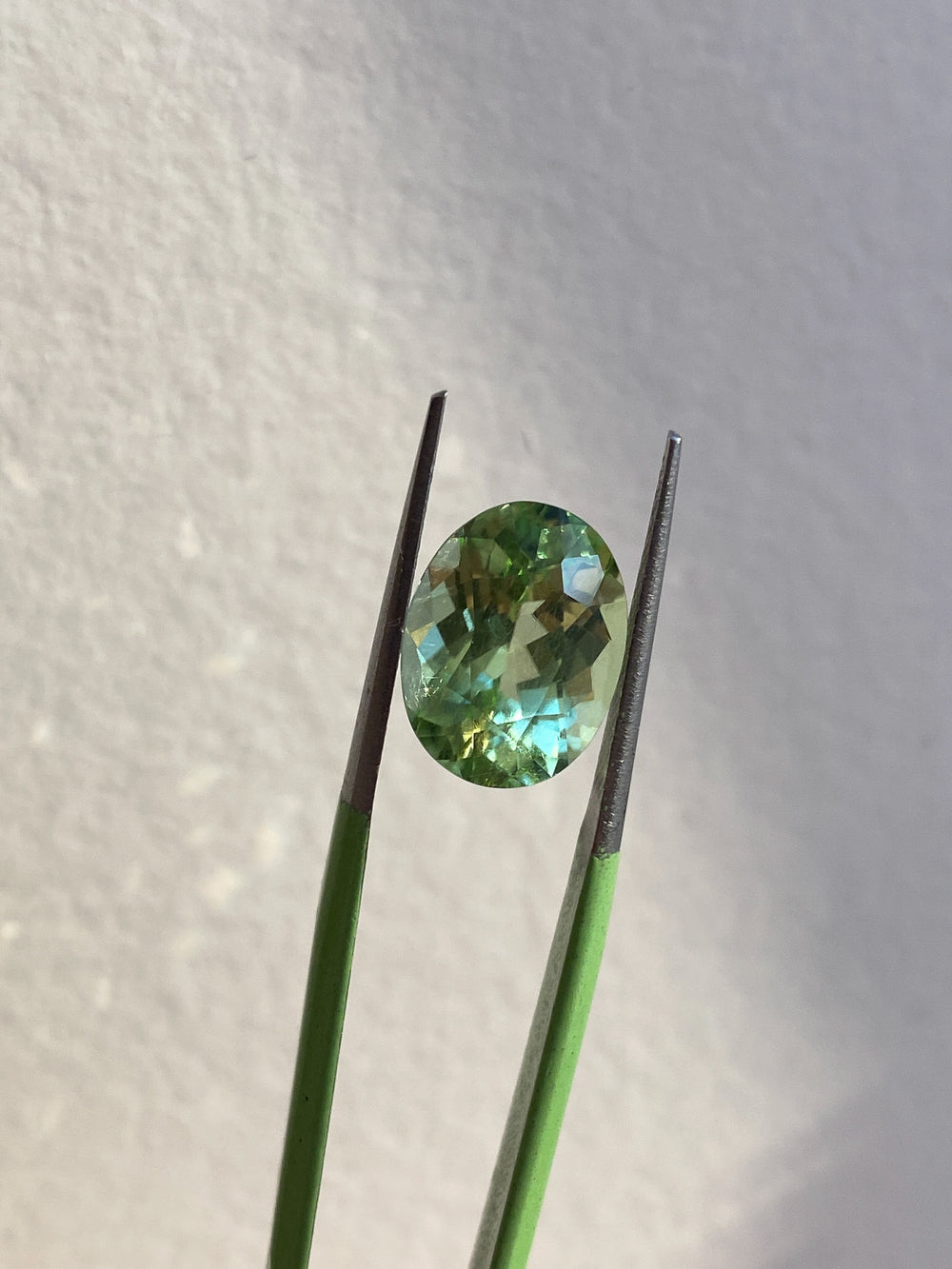 5.15ct Light Green Oval Peridot - View 