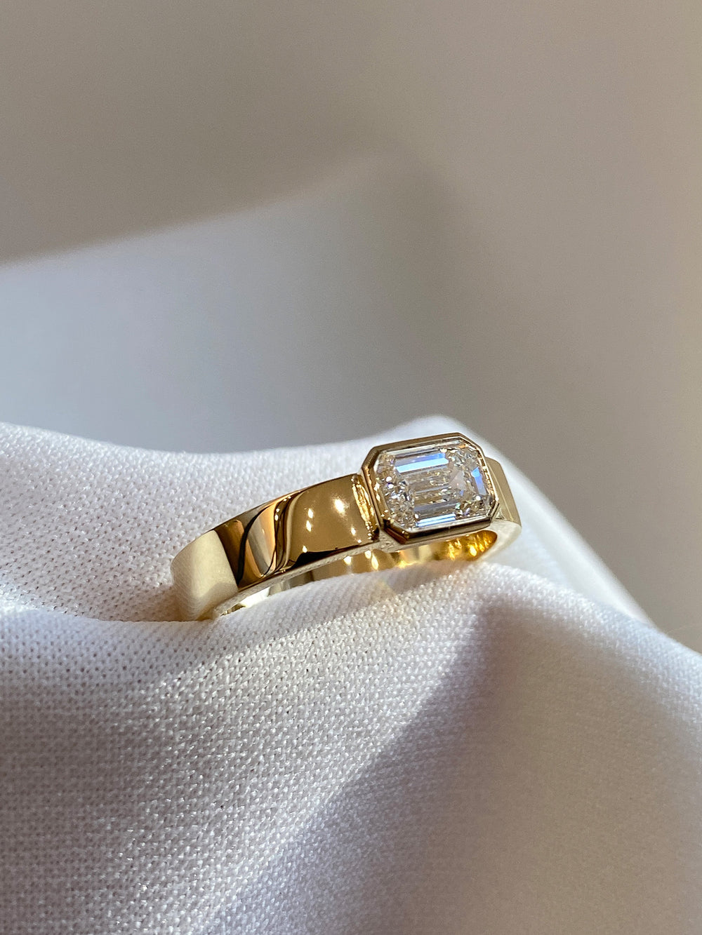 Emerald Bezel Solitaire Ring - View 