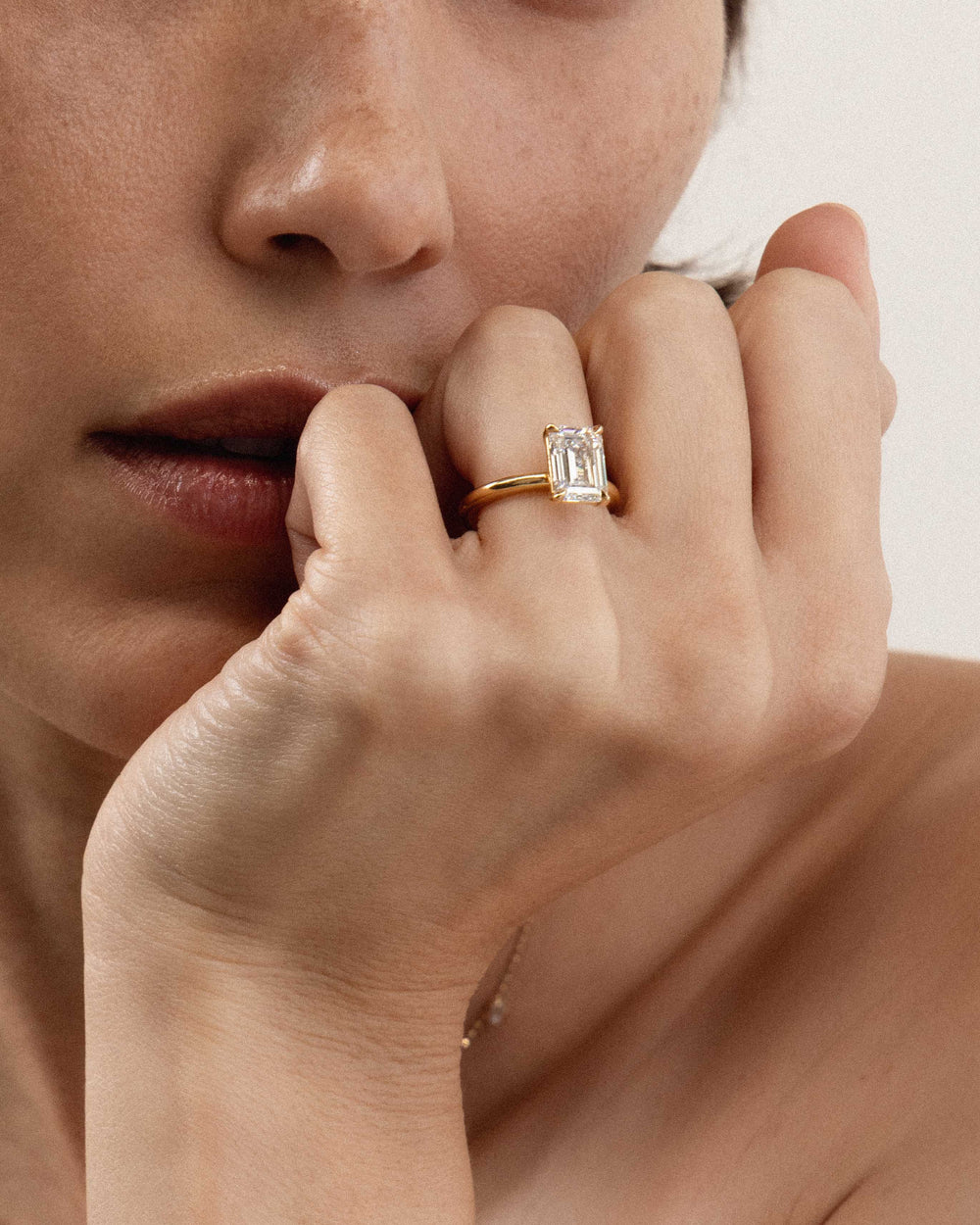 Emerald Ceremonial Solitaire Ring - View 