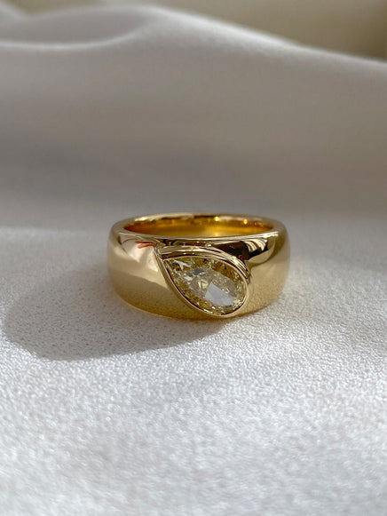 Pear Keystone Solitaire Ring