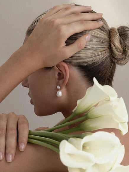 Margot Pearl Earrings