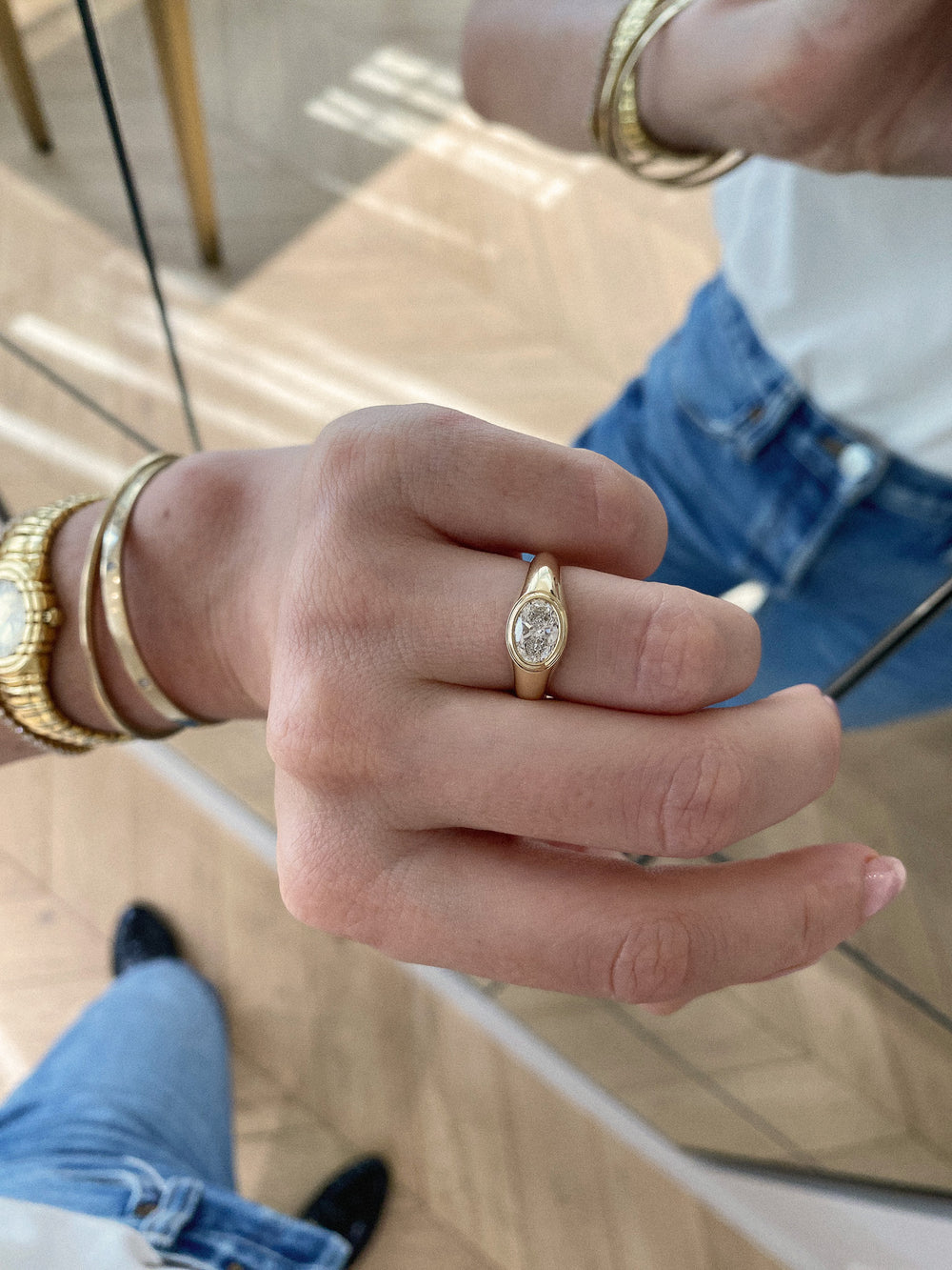 Oval Signet Ring - View 