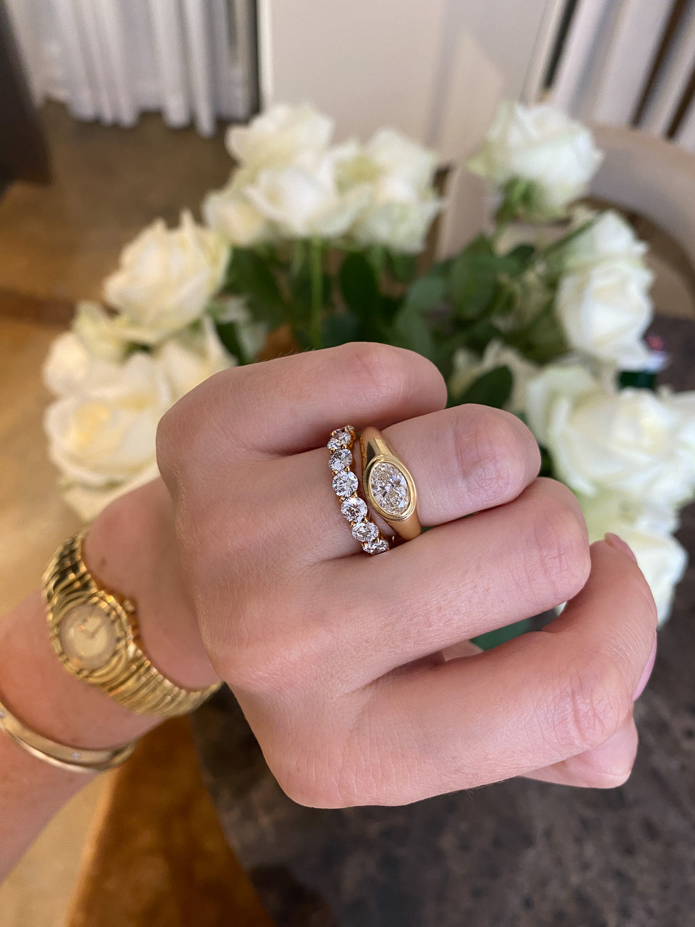 Oval Signet Ring - View 