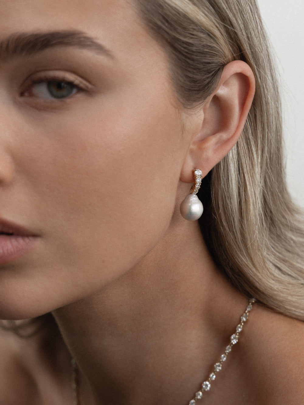 Vermeer Pearl Diamond Earrings - View 