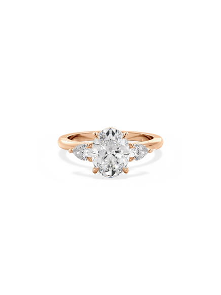Oval Amira
