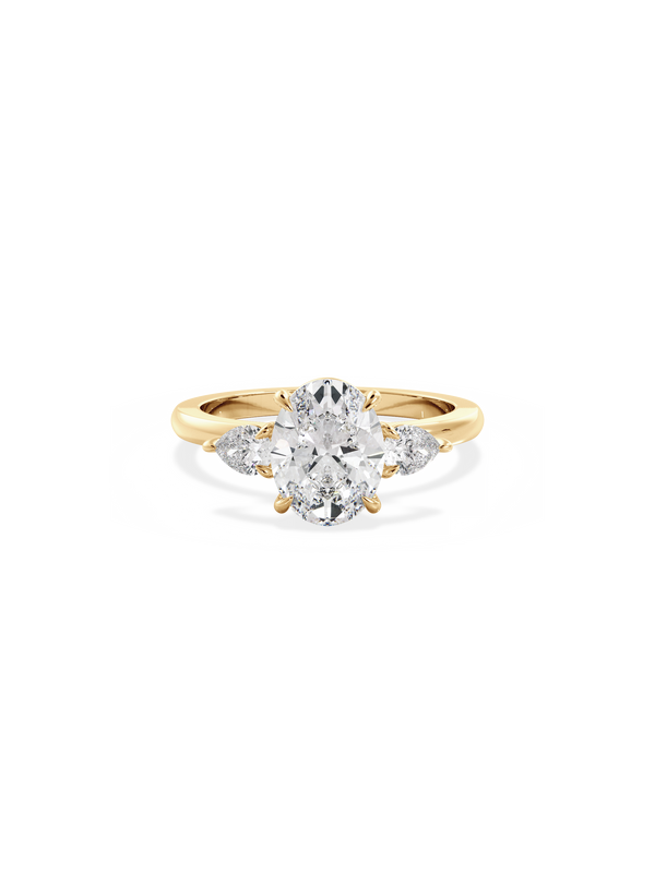 Oval Amira