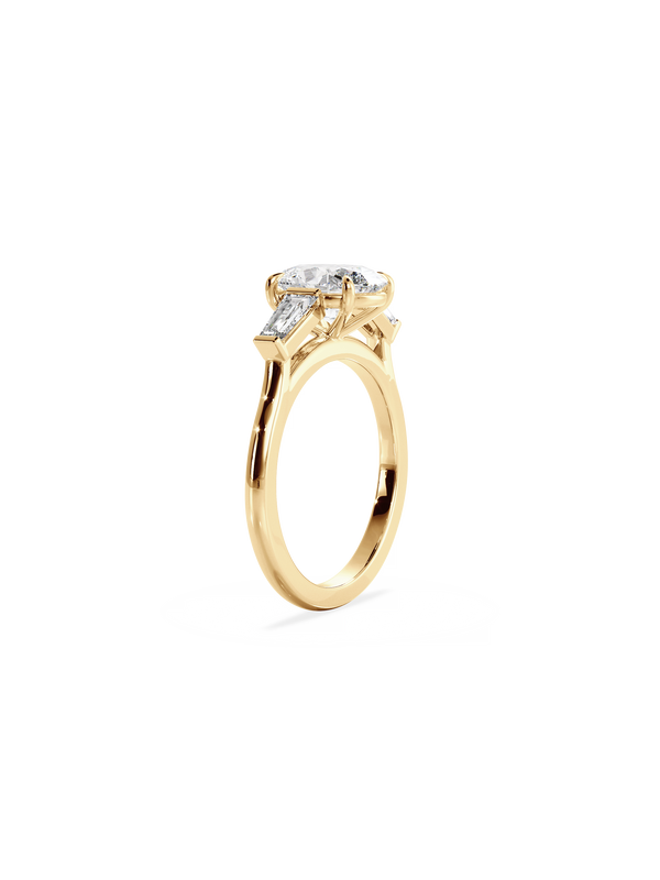 Oval Lyra Ring